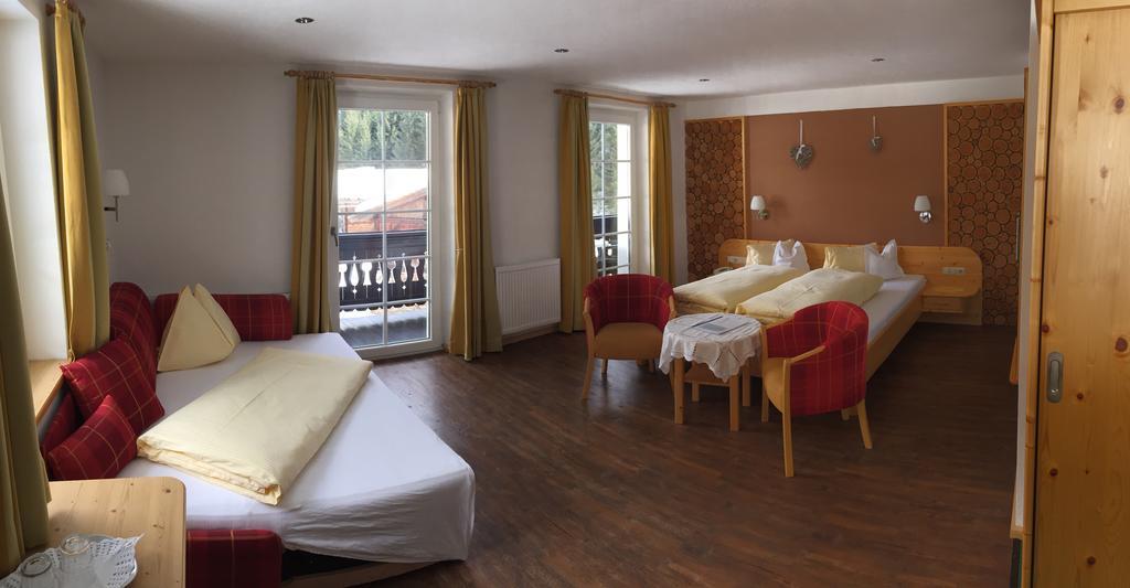 Hotel Garni Gruenmoos Санкт Якоб ин Дефереген Екстериор снимка